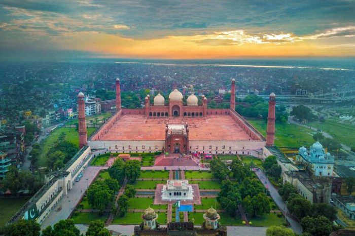 Lahore, Multan, Uch  Sharif, Bahawalpur,  Cholistan